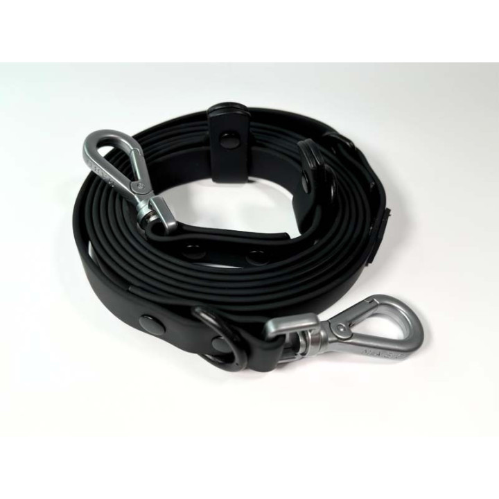 MOND WATERPROOF BLACKY 8-V-1 POVODEC
